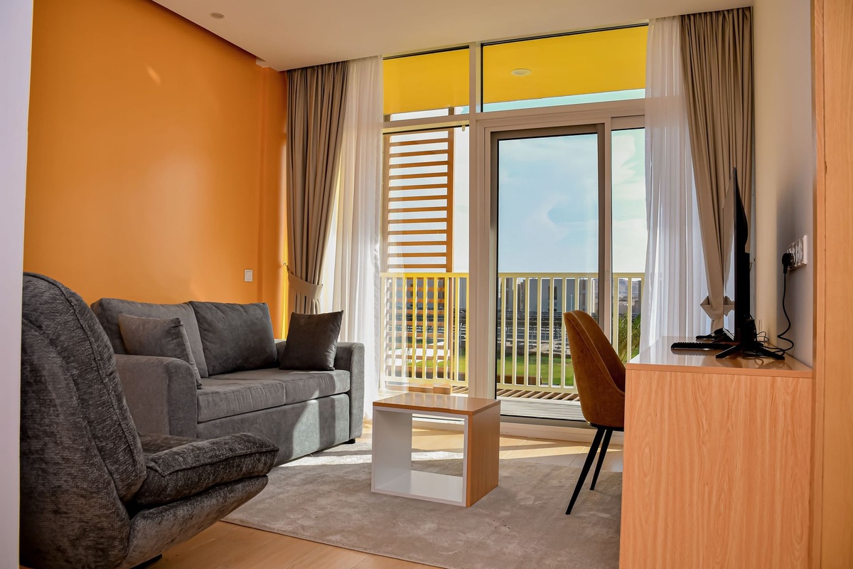 Hero_Living-Balcony