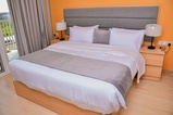 En-suite Bed